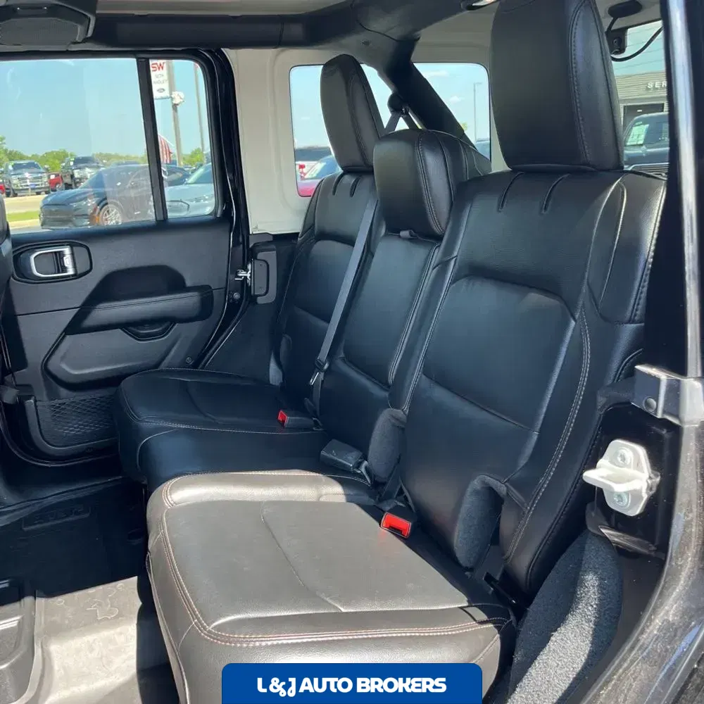 2023 Jeep Wrangler Rubicon 392