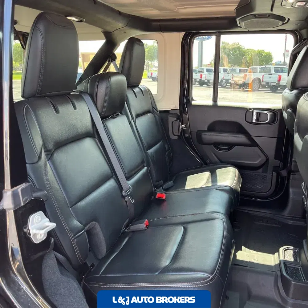 2023 Jeep Wrangler Rubicon 392