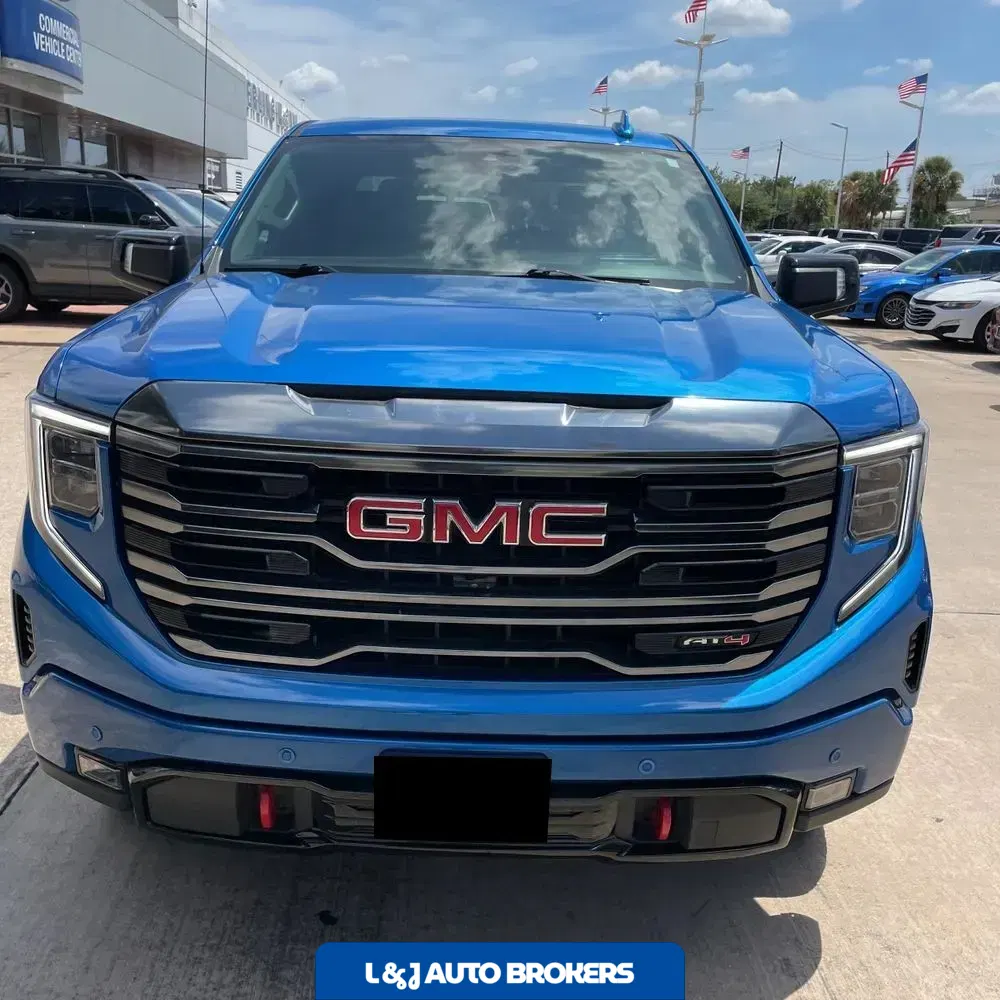2024 GMC Sierra 1500 AT4