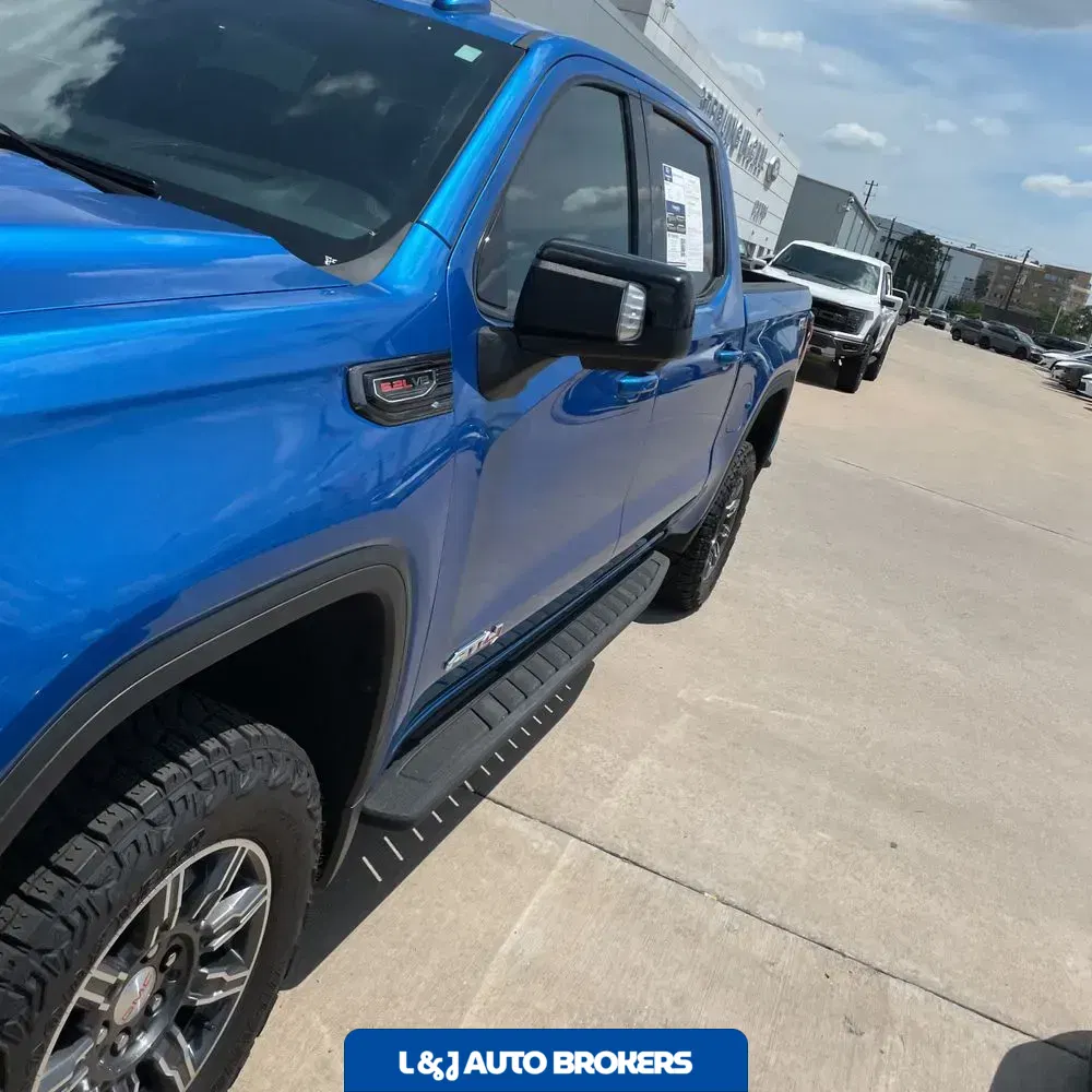 2024 GMC Sierra 1500 AT4