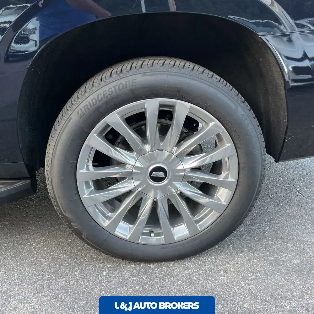 2024 Cadillac Escalade ESV Premium Luxury