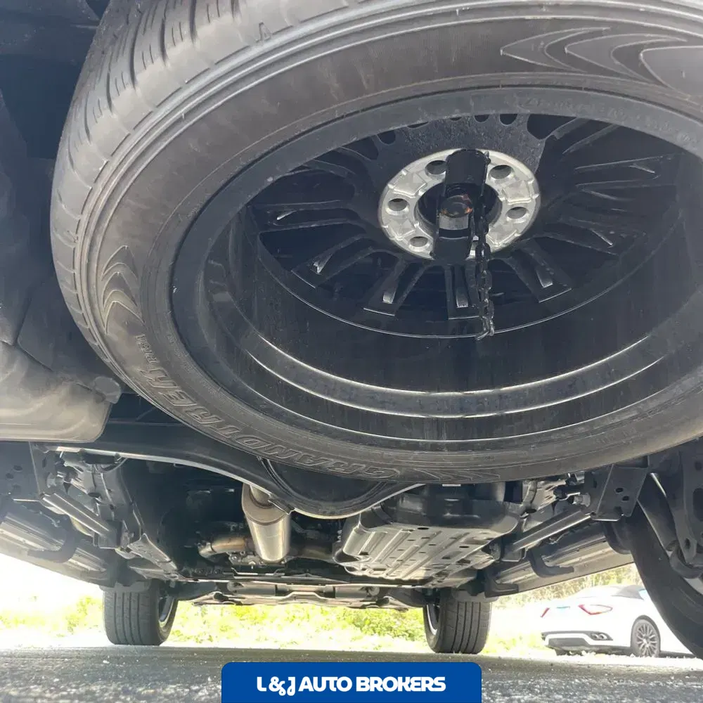 2024 Lexus LX 600 F SPORT Handling