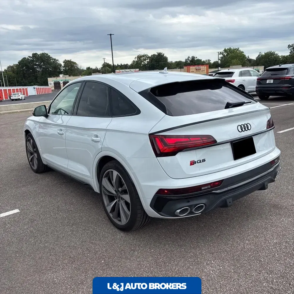 2024 Audi SQ5 Premium Plus