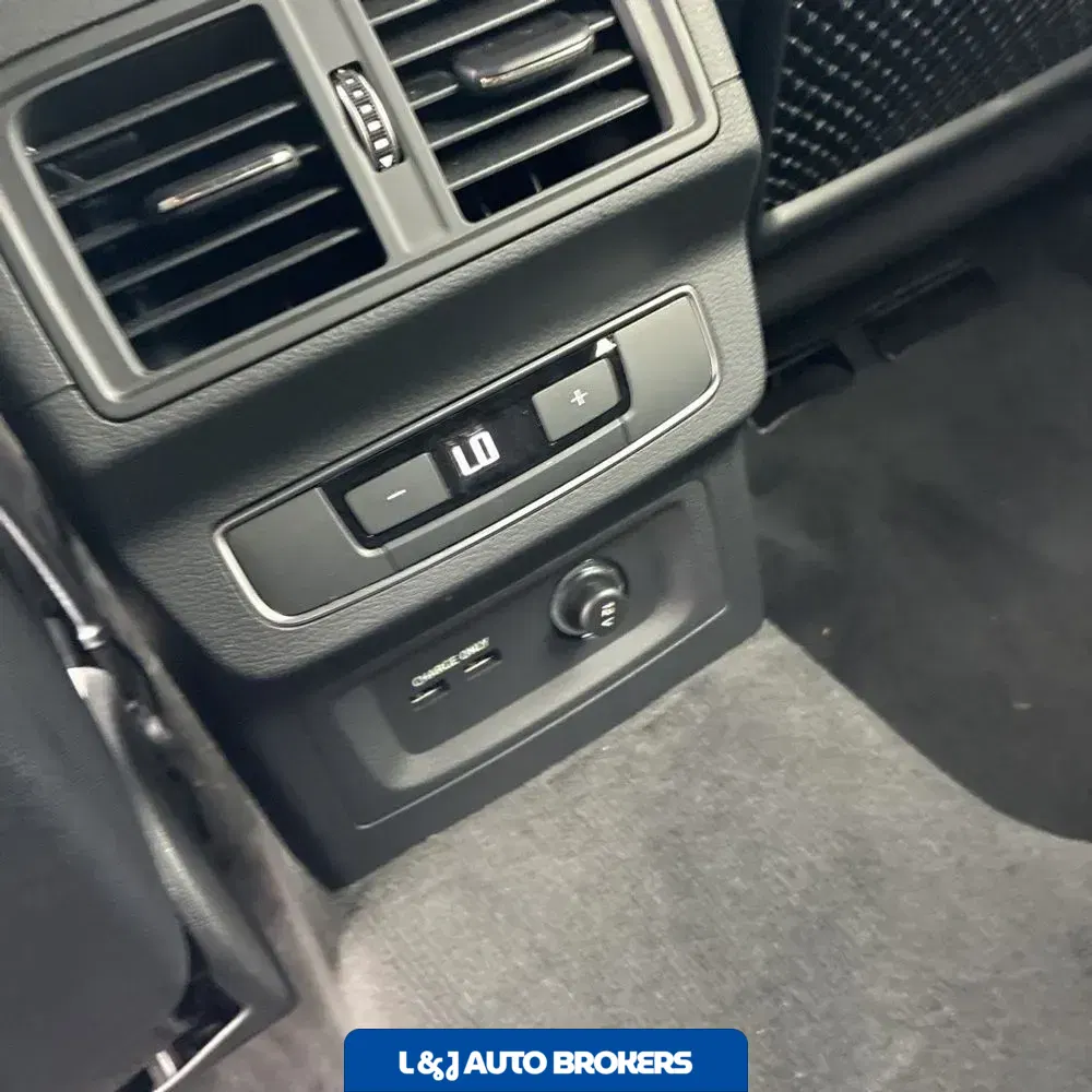 2024 Audi SQ5 Premium Plus