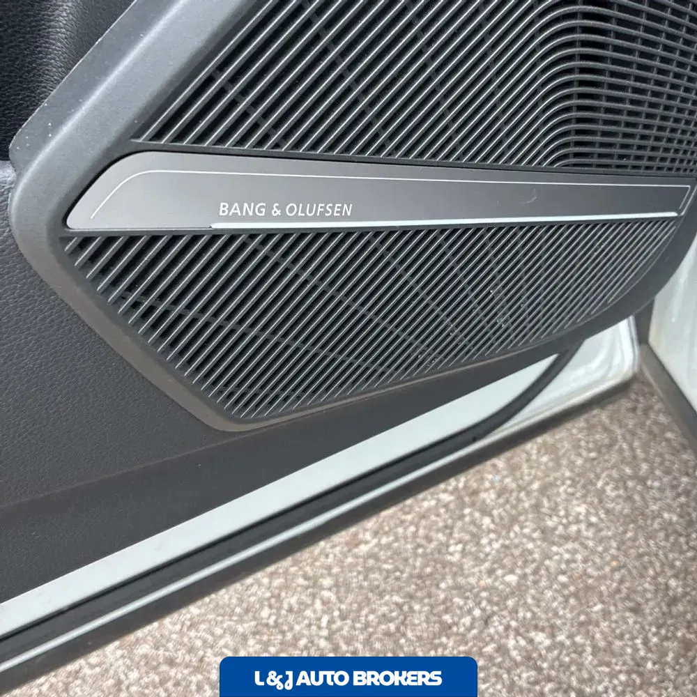 2024 Audi SQ5 Premium Plus
