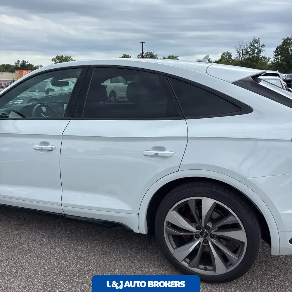 2024 Audi SQ5 Premium Plus