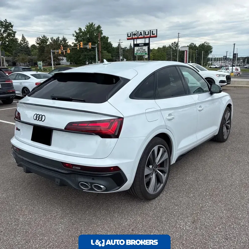 2024 Audi SQ5 Premium Plus