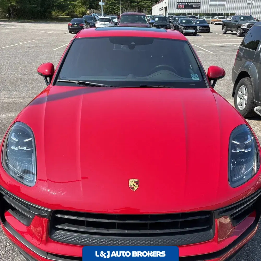2022 Porsche Macan S