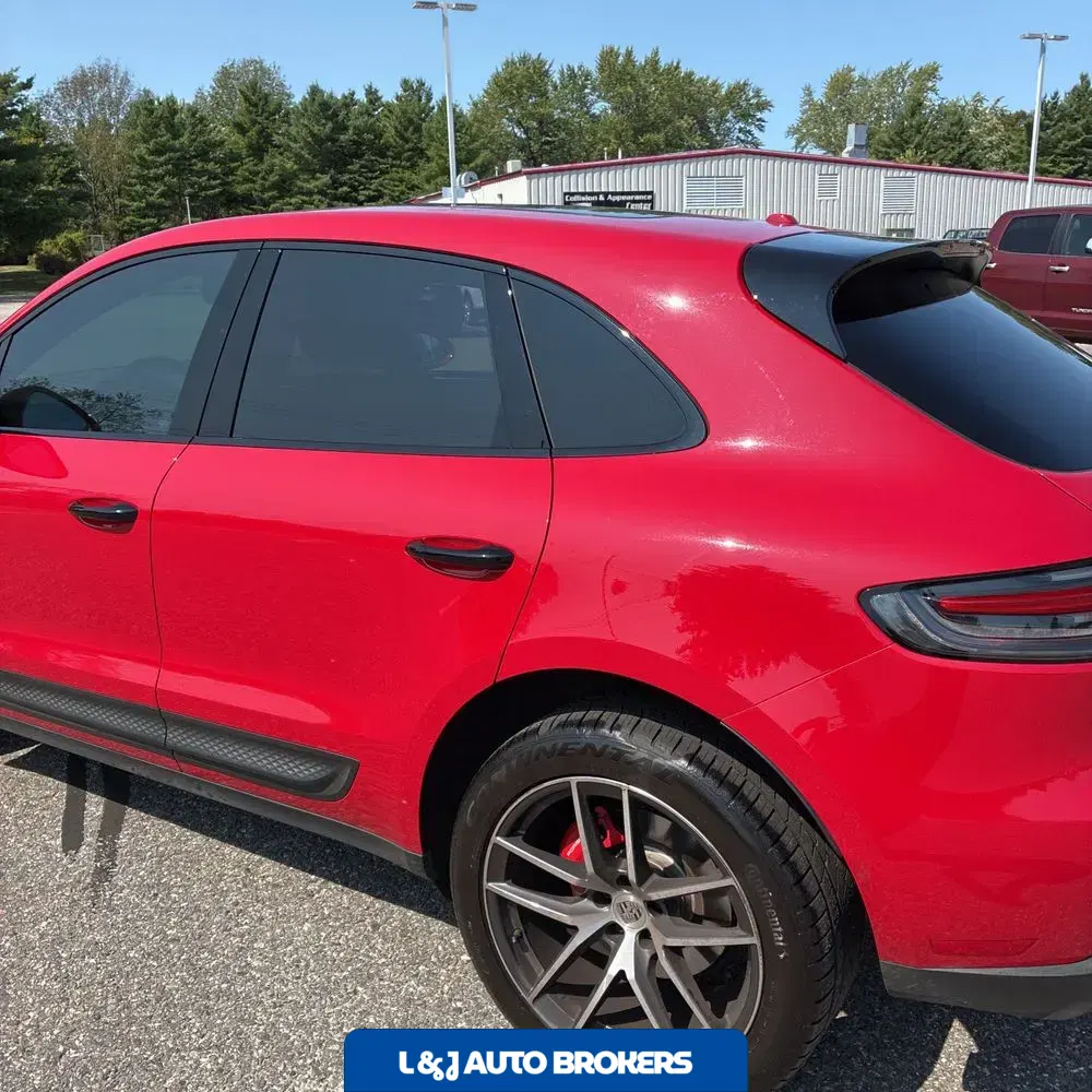 2022 Porsche Macan S