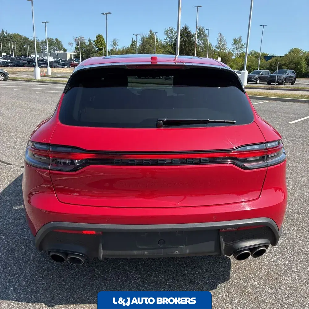 2022 Porsche Macan S
