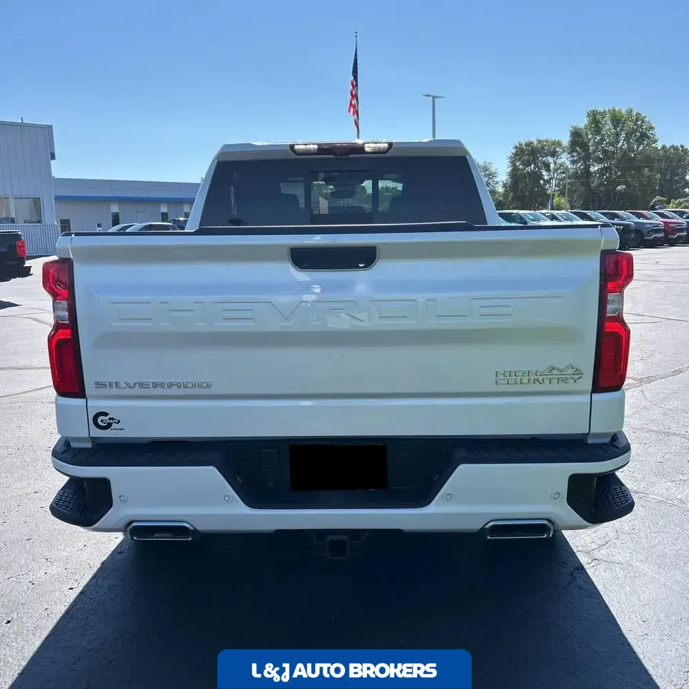 2022 Chevrolet Silverado 1500 High Country