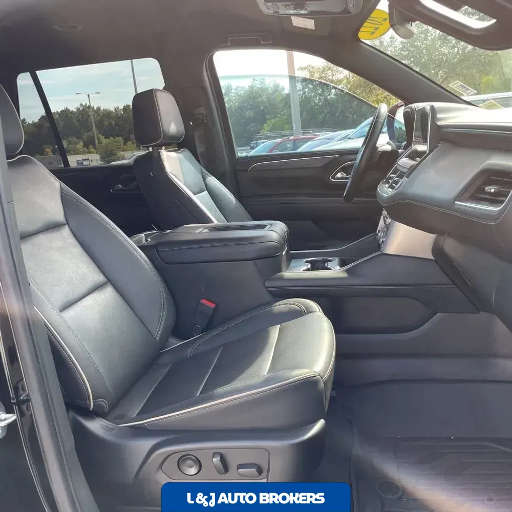 2022 GMC Yukon SLT