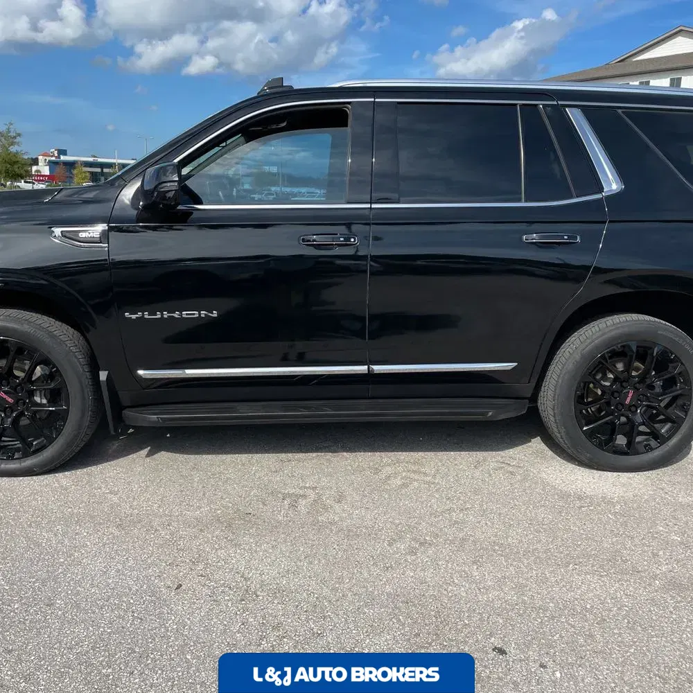 2022 GMC Yukon SLT