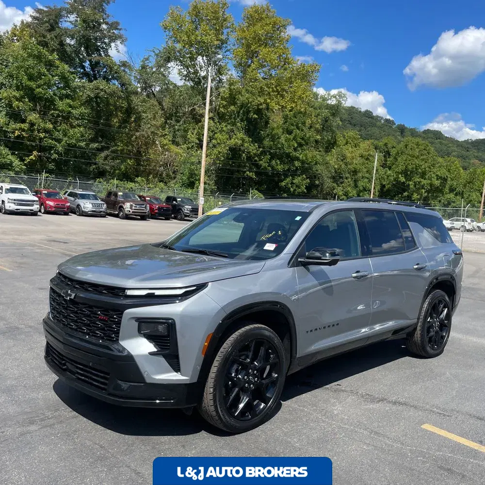 2024 Chevrolet Traverse RS