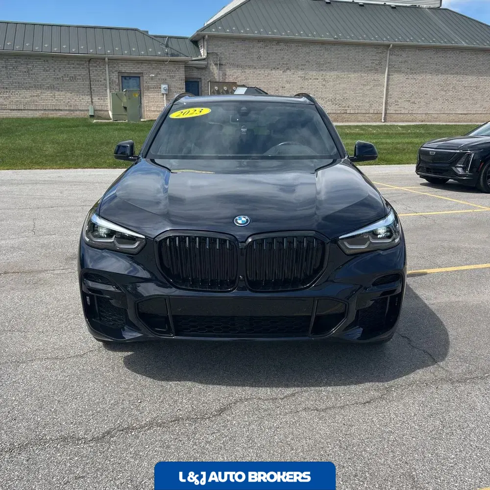 2023 BMW X5 xDrive45e