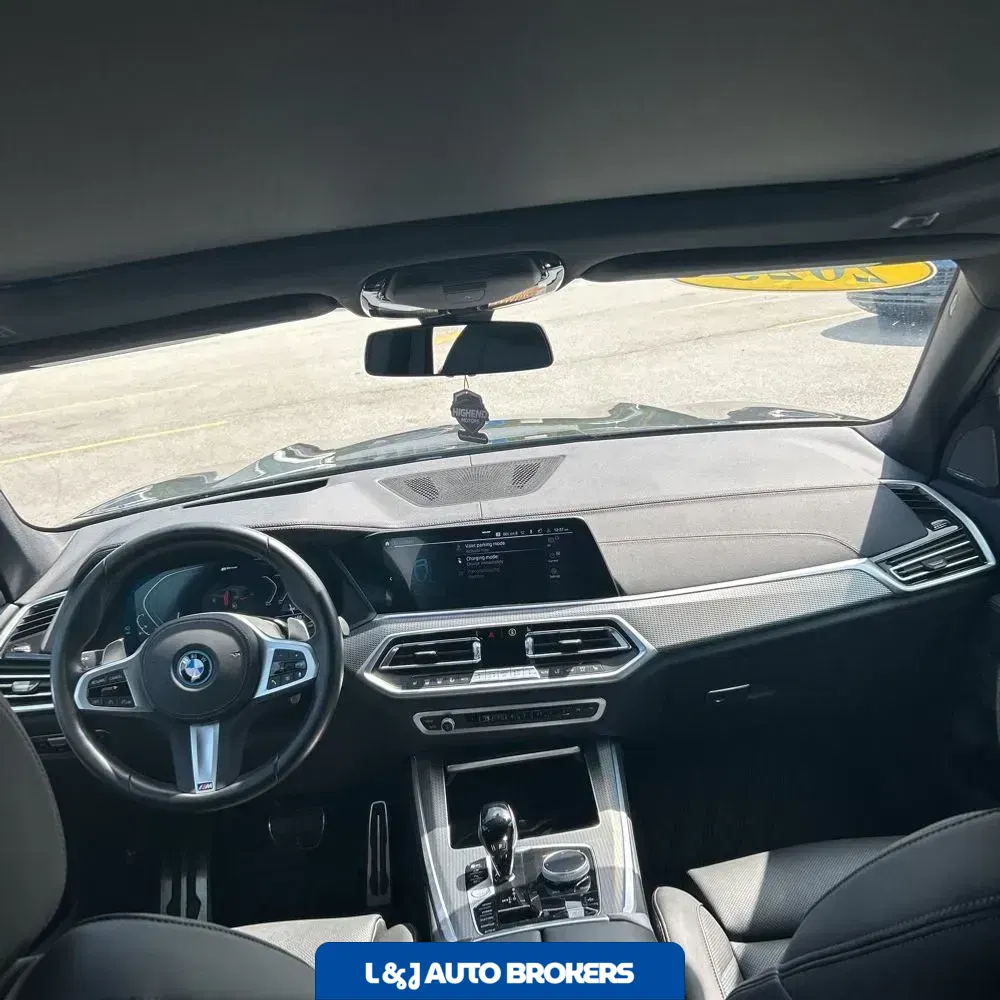 2023 BMW X5 xDrive45e