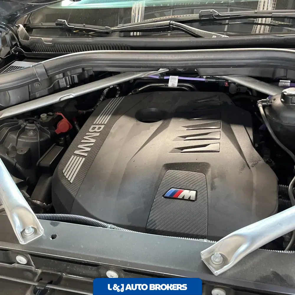2025 BMW X6 XDrive40i