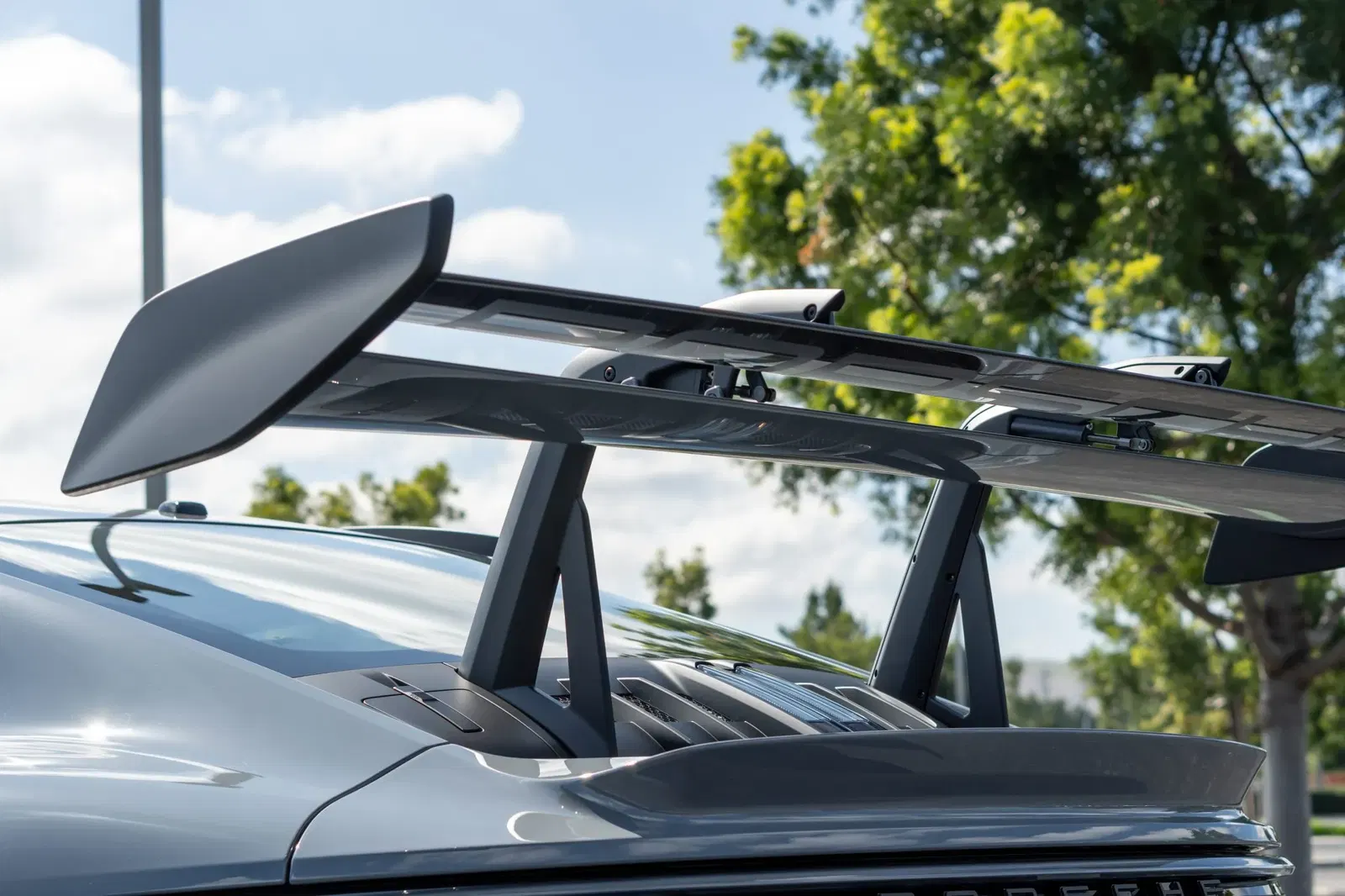 2024 Porsche 911 GT3 RS Weissach