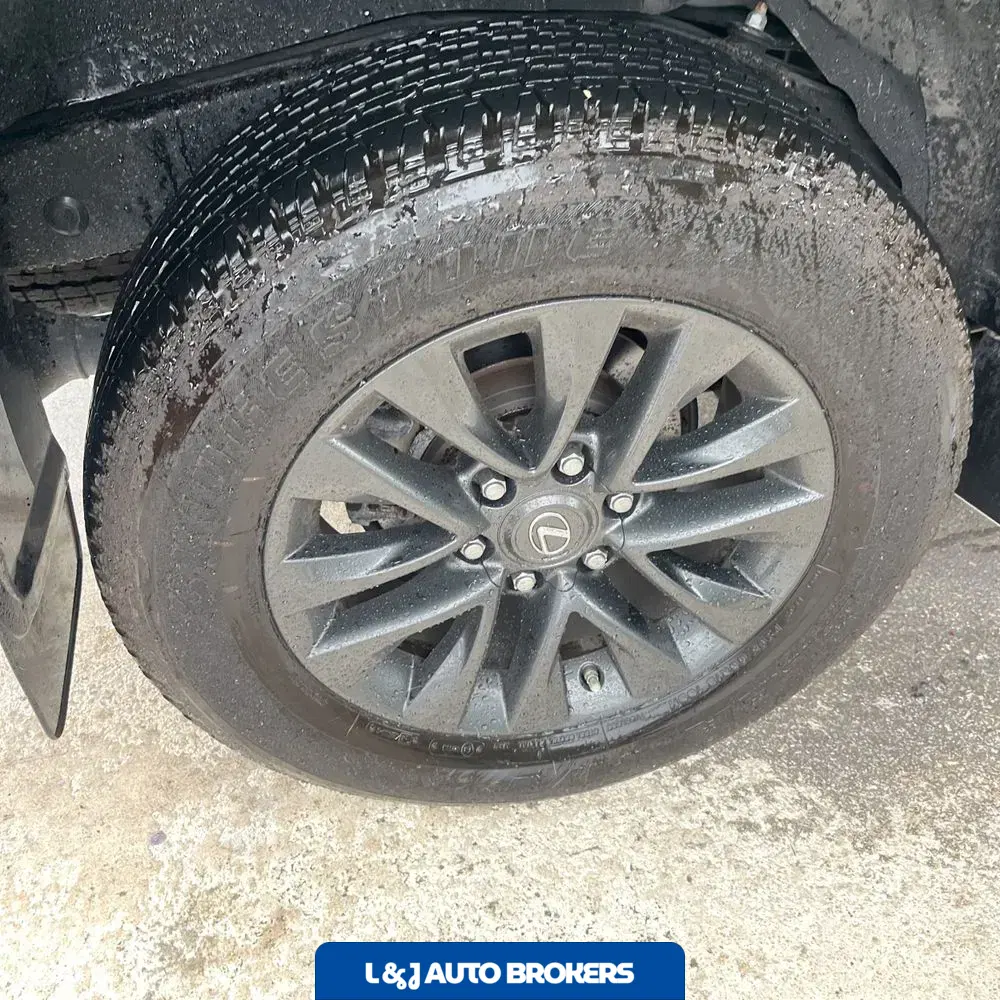 2023 Lexus GX 460 Base