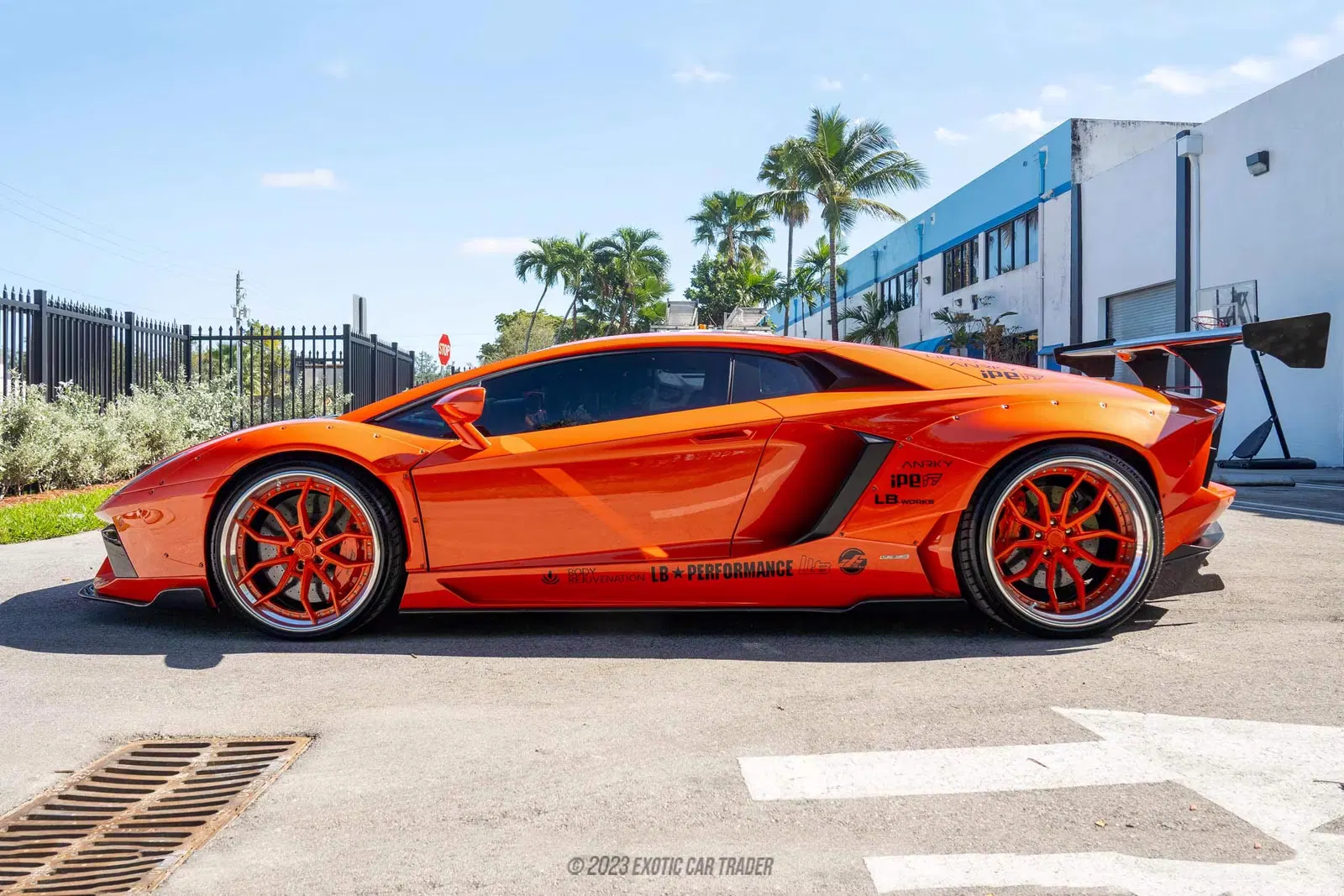 2012 Lamborghini Aventador LP700-4