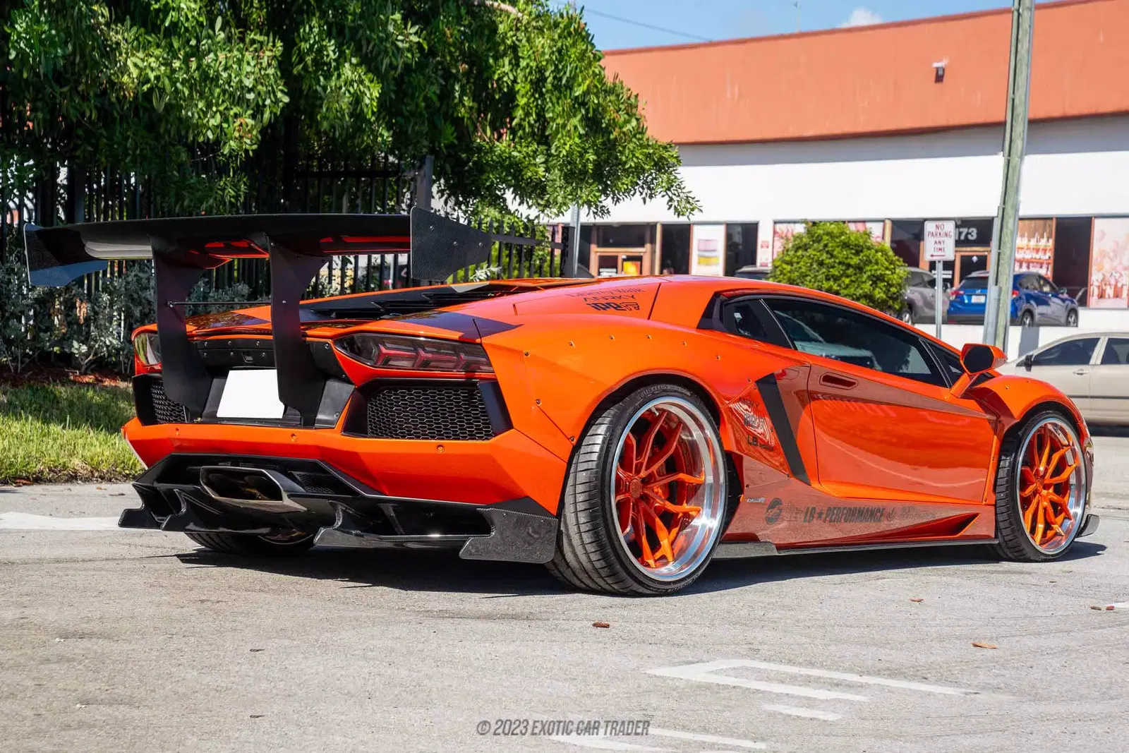 2012 Lamborghini Aventador LP700-4