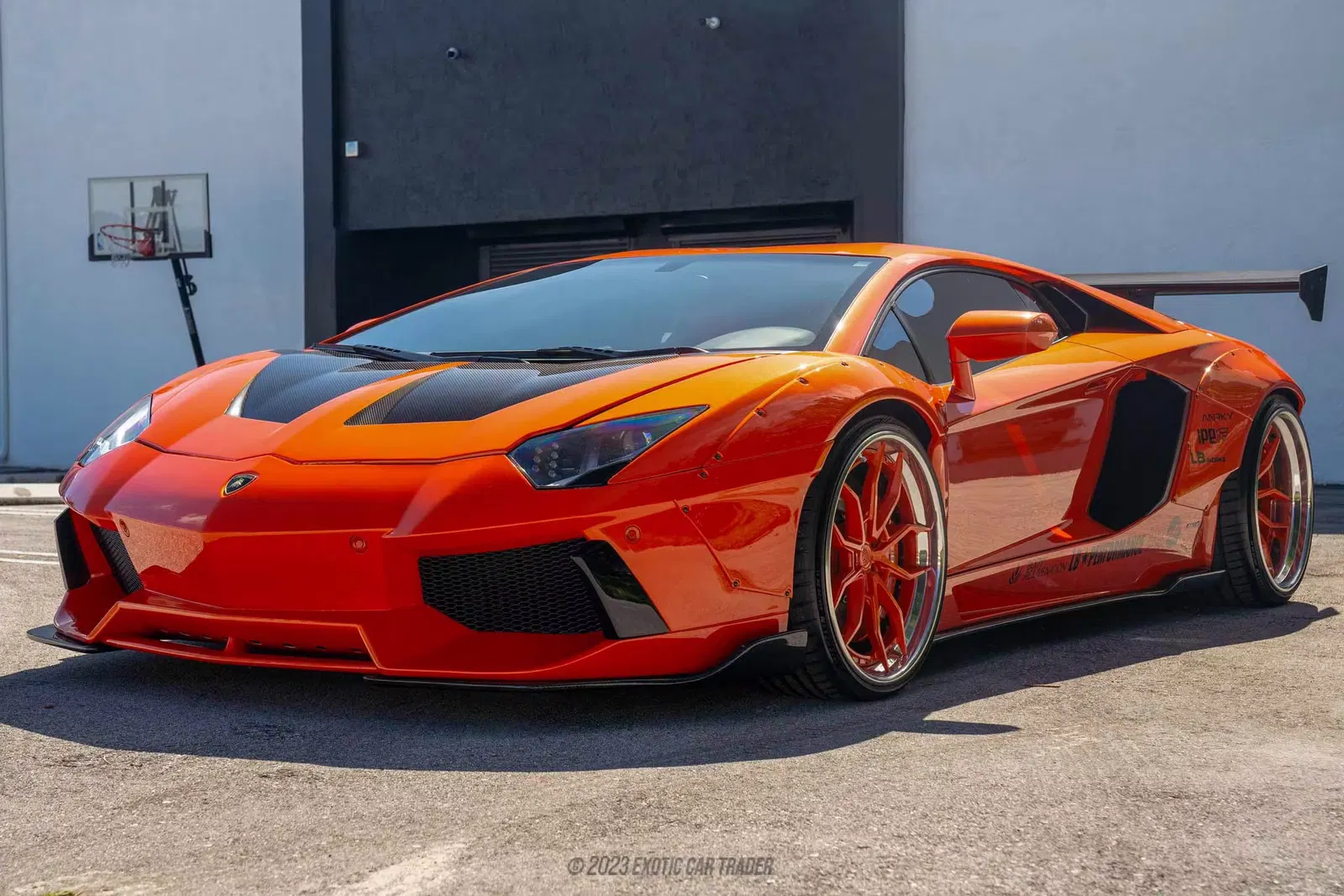 2012 Lamborghini Aventador LP700-4