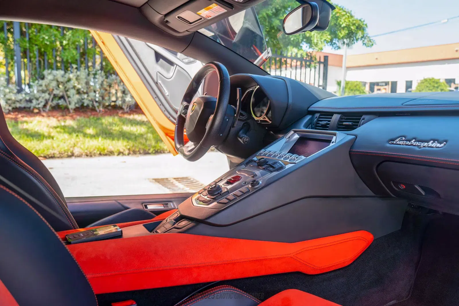 2012 Lamborghini Aventador LP700-4