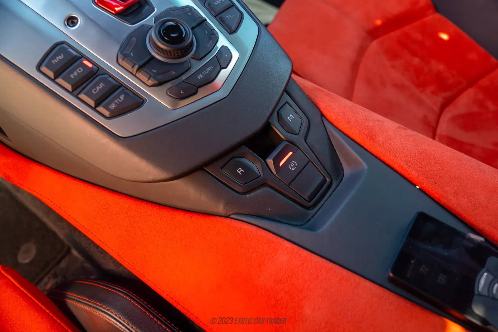 2012 Lamborghini Aventador LP700-4