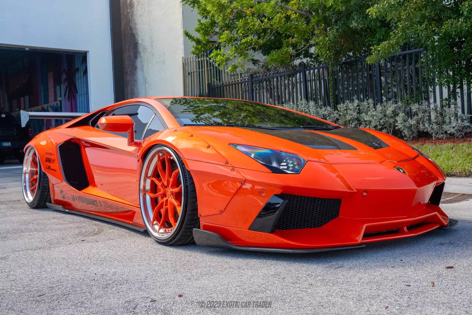 2012 Lamborghini Aventador LP700-4