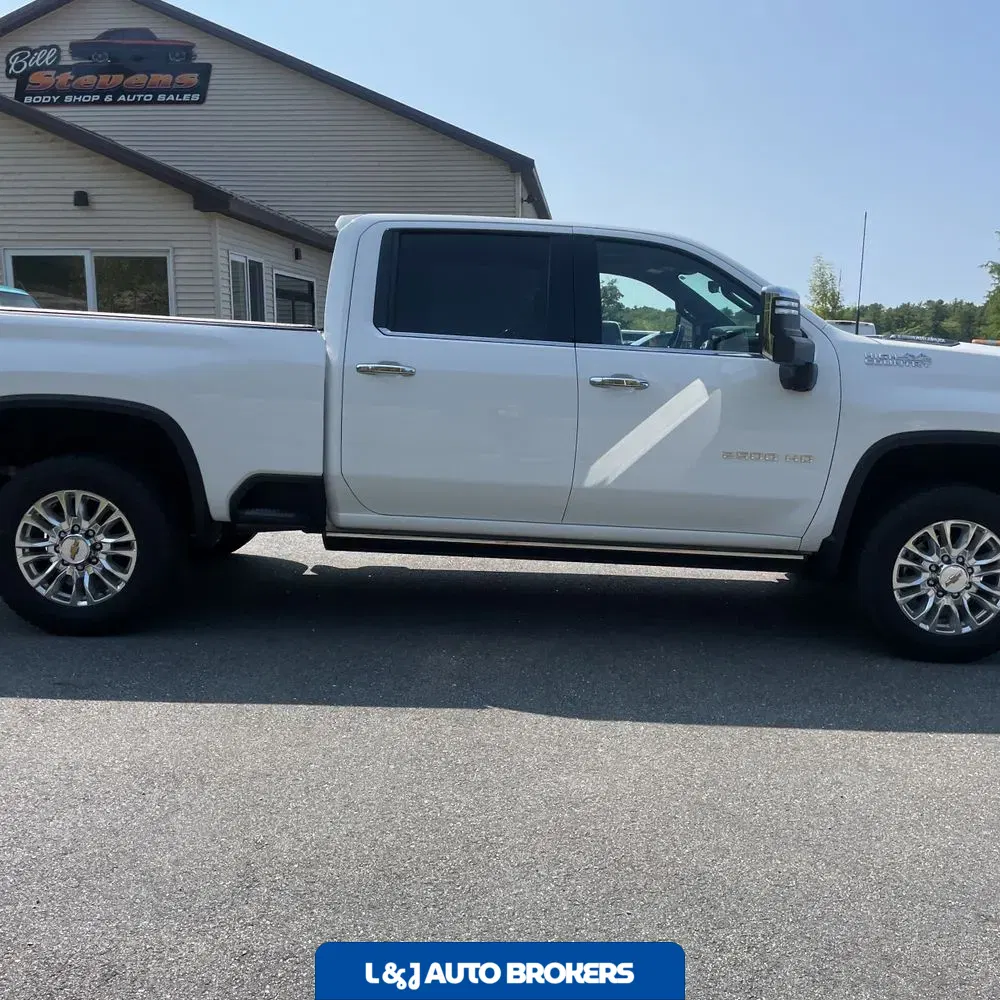 2022 Chevrolet Silverado 2500 High Country