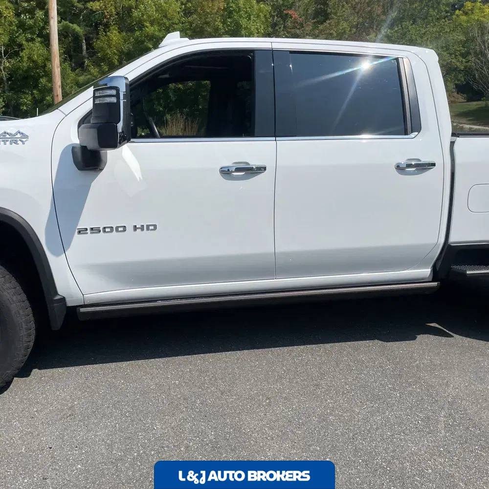 2022 Chevrolet Silverado 2500 High Country