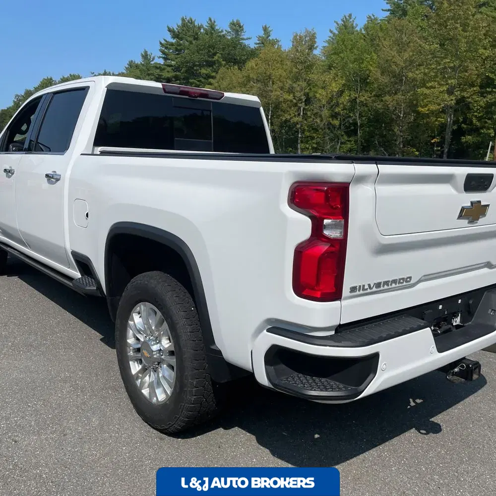 2022 Chevrolet Silverado 2500 High Country