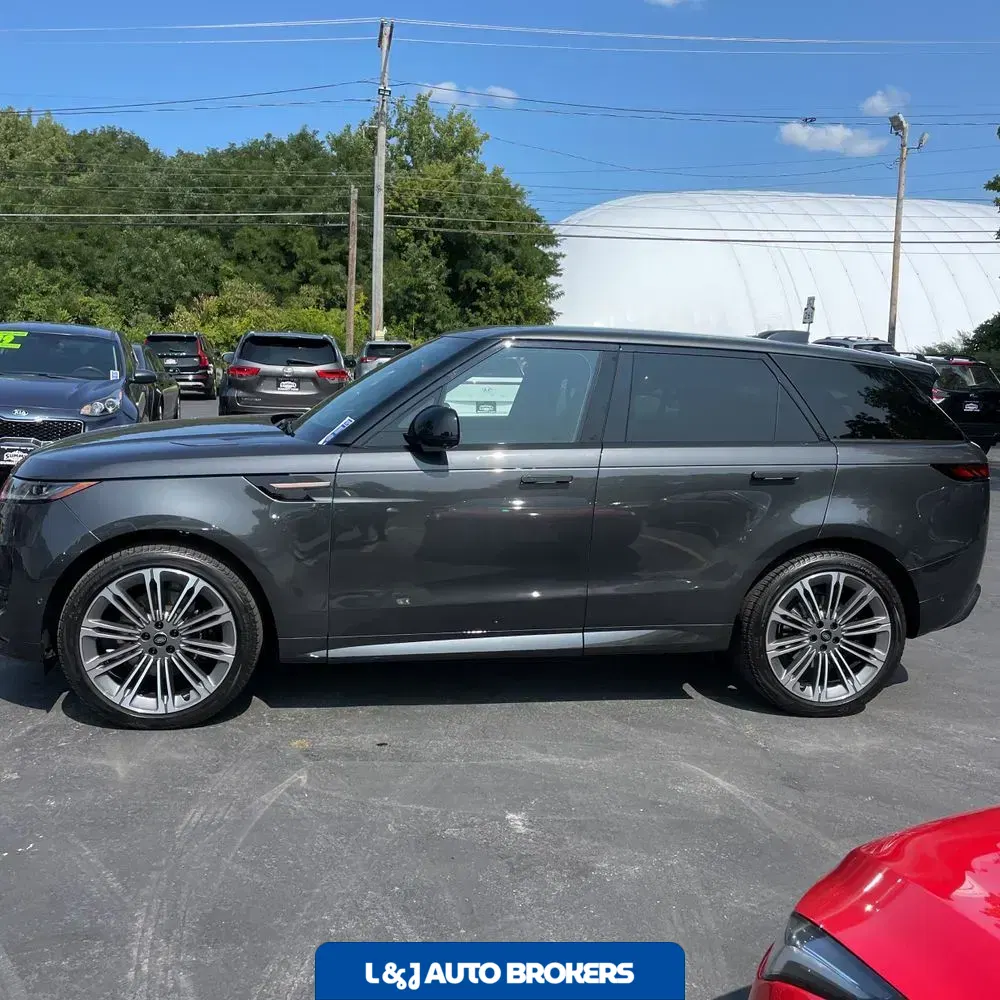 2024 Land Rover Range Rover Sport P400 Dynamic SE