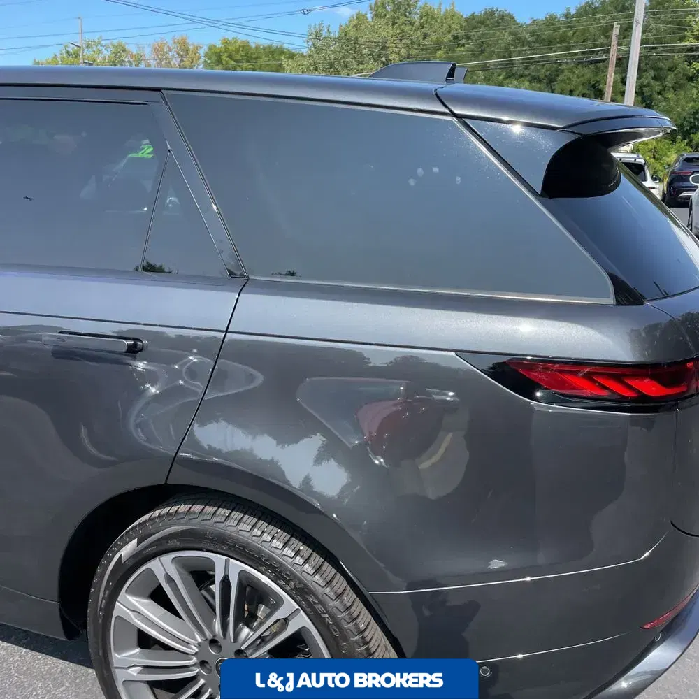 2024 Land Rover Range Rover Sport P400 Dynamic SE