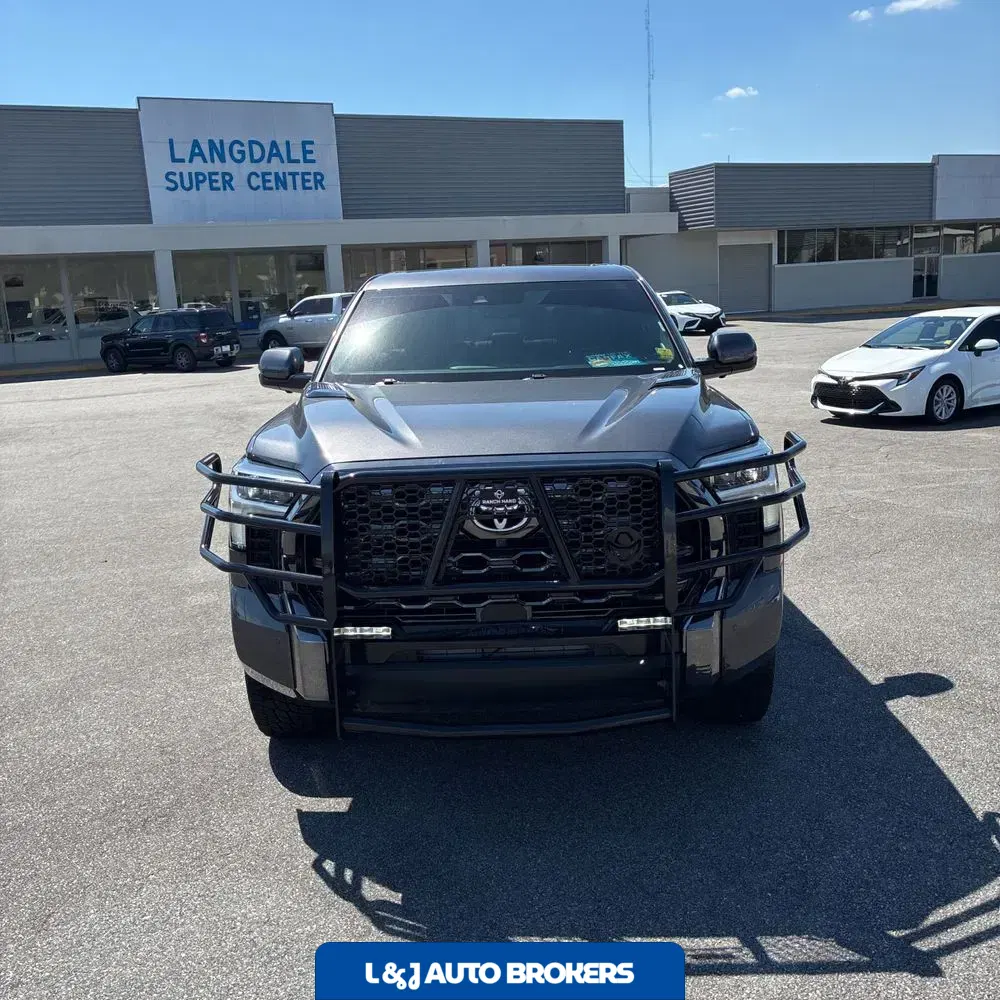 2022 Toyota Tundra Platinum HV