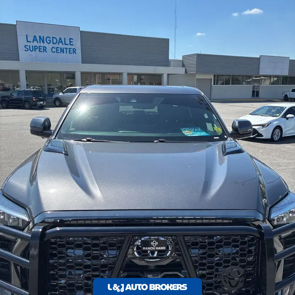 2022 Toyota Tundra Platinum HV