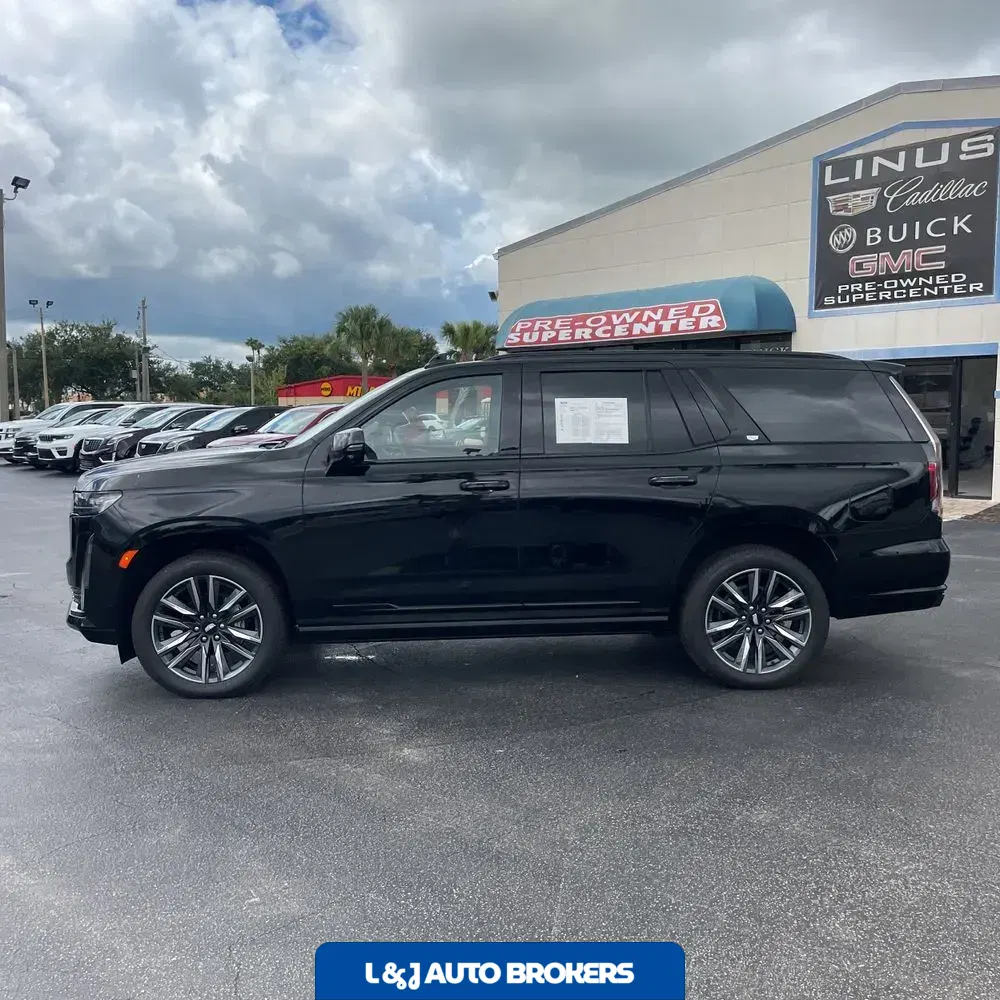 2024 Cadillac Escalade Sport