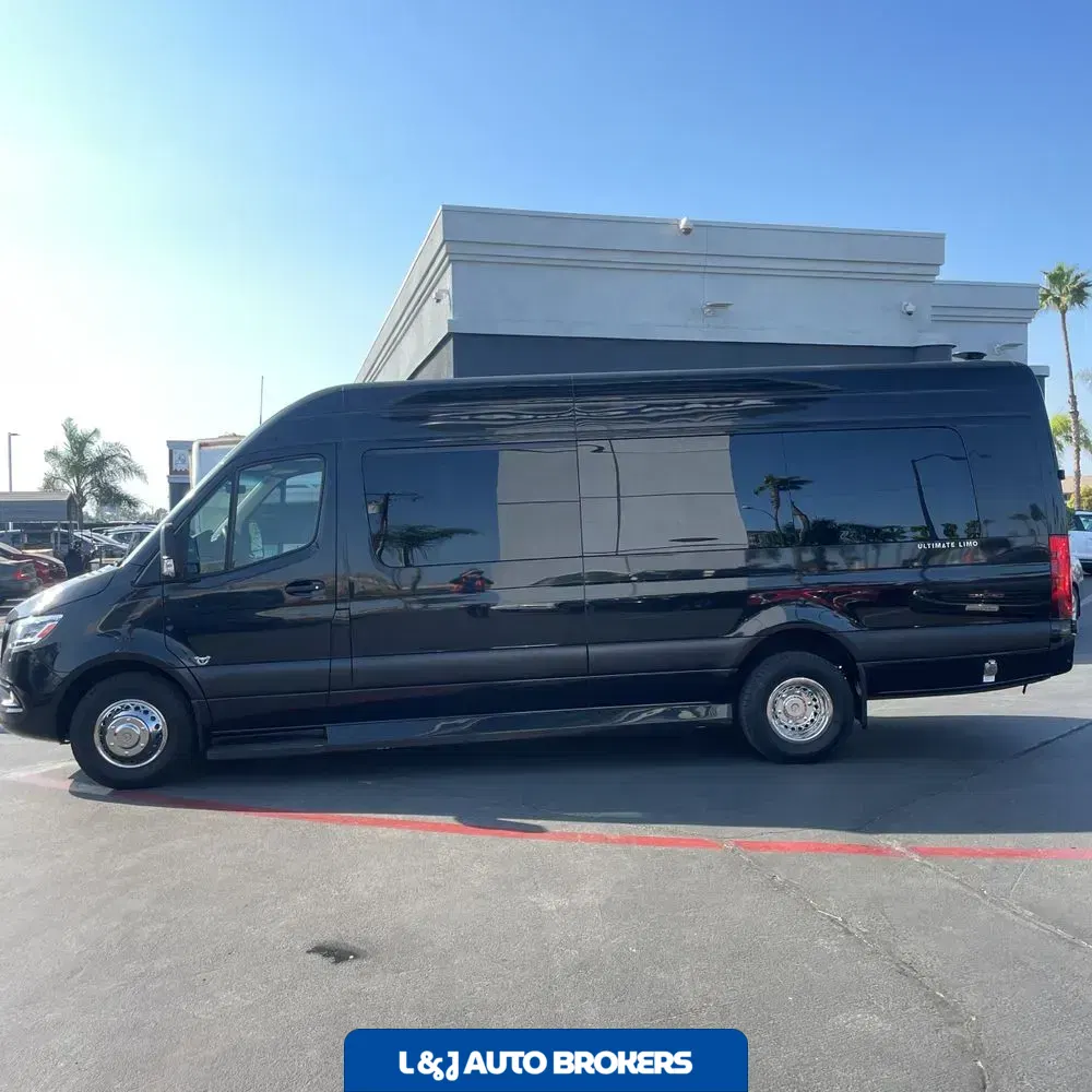 2023 Mercedes-Benz Sprinter 3500 High Roof XD