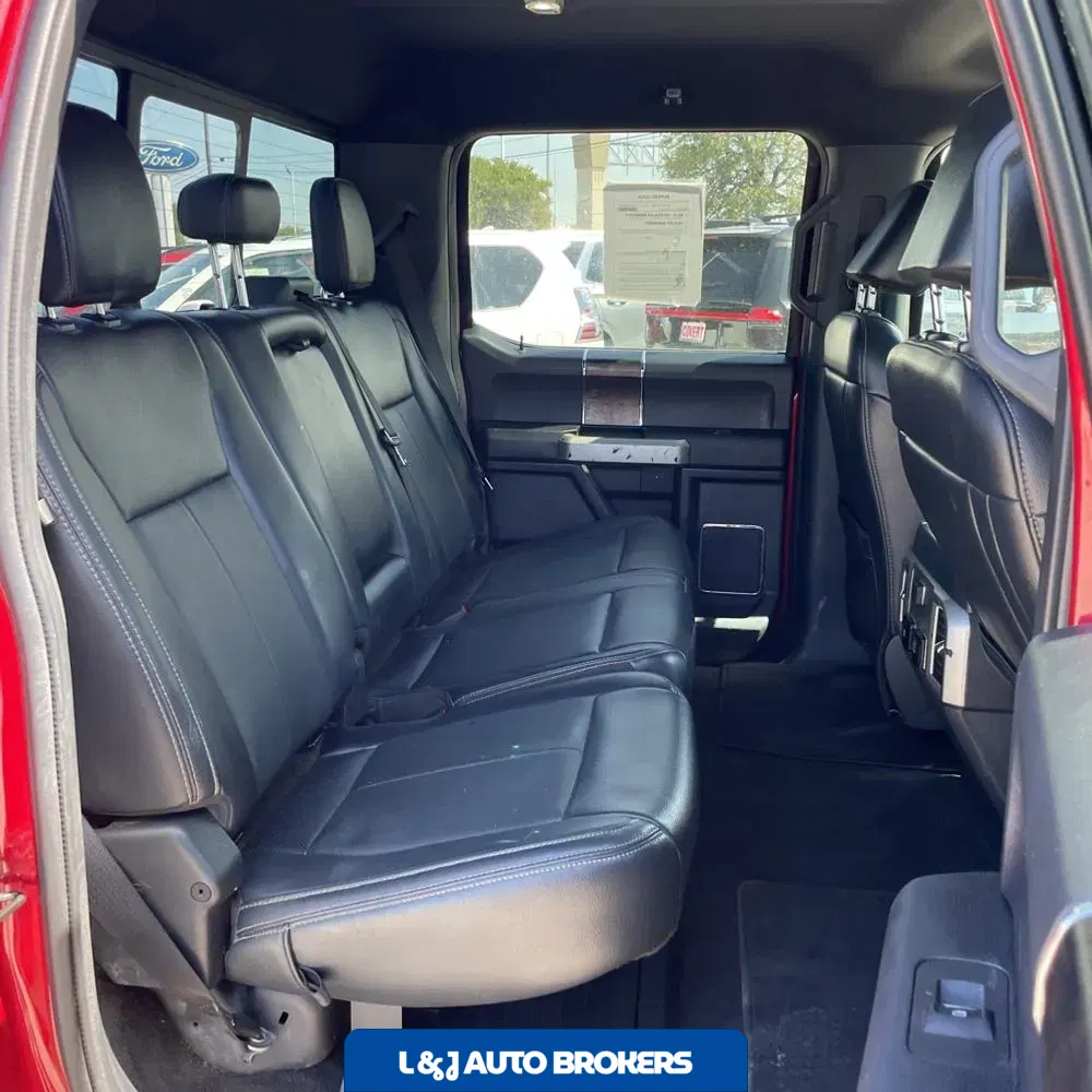 2022 Ford F-350 Super Duty Lariat