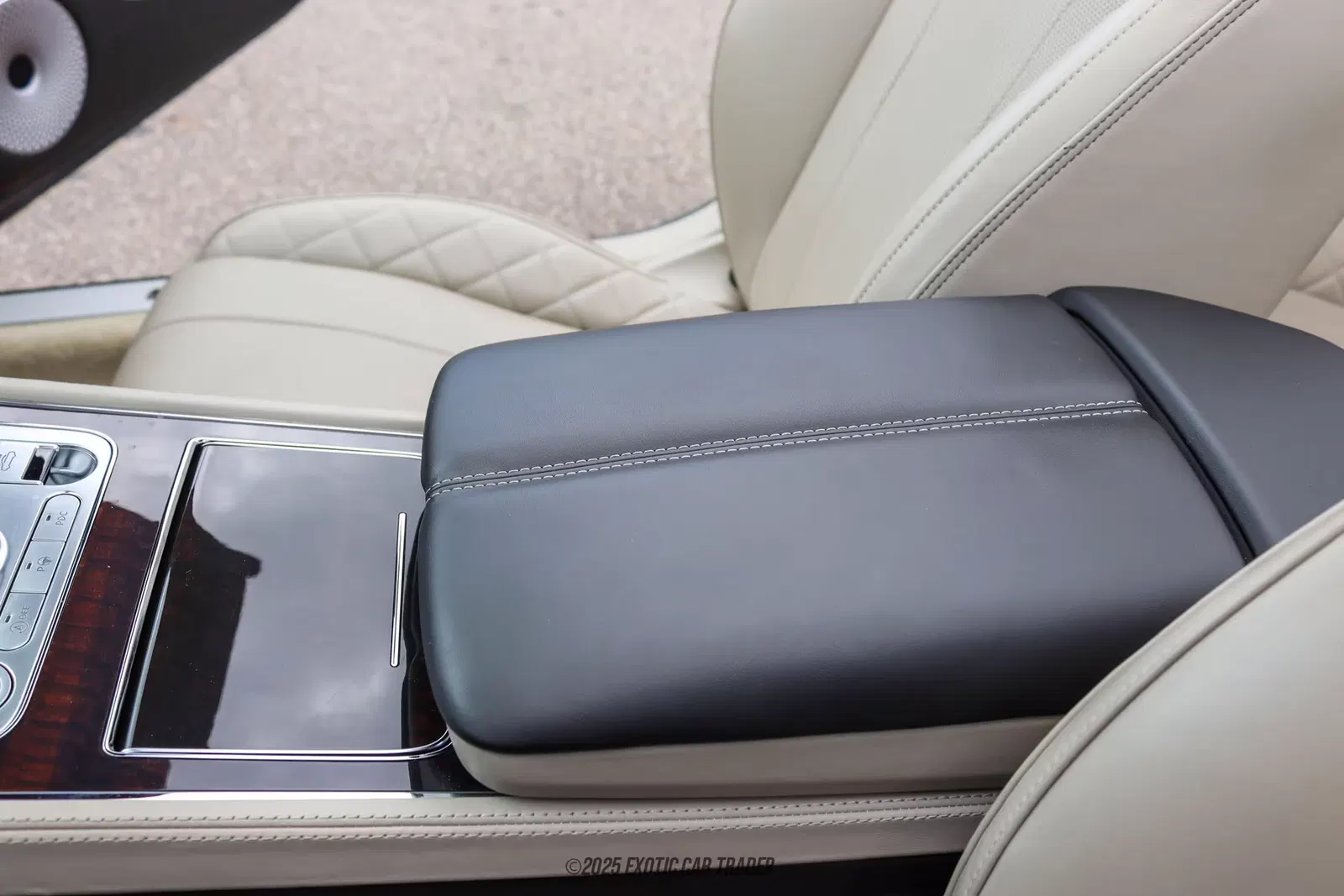 2021 Bentley Continental GTC V8