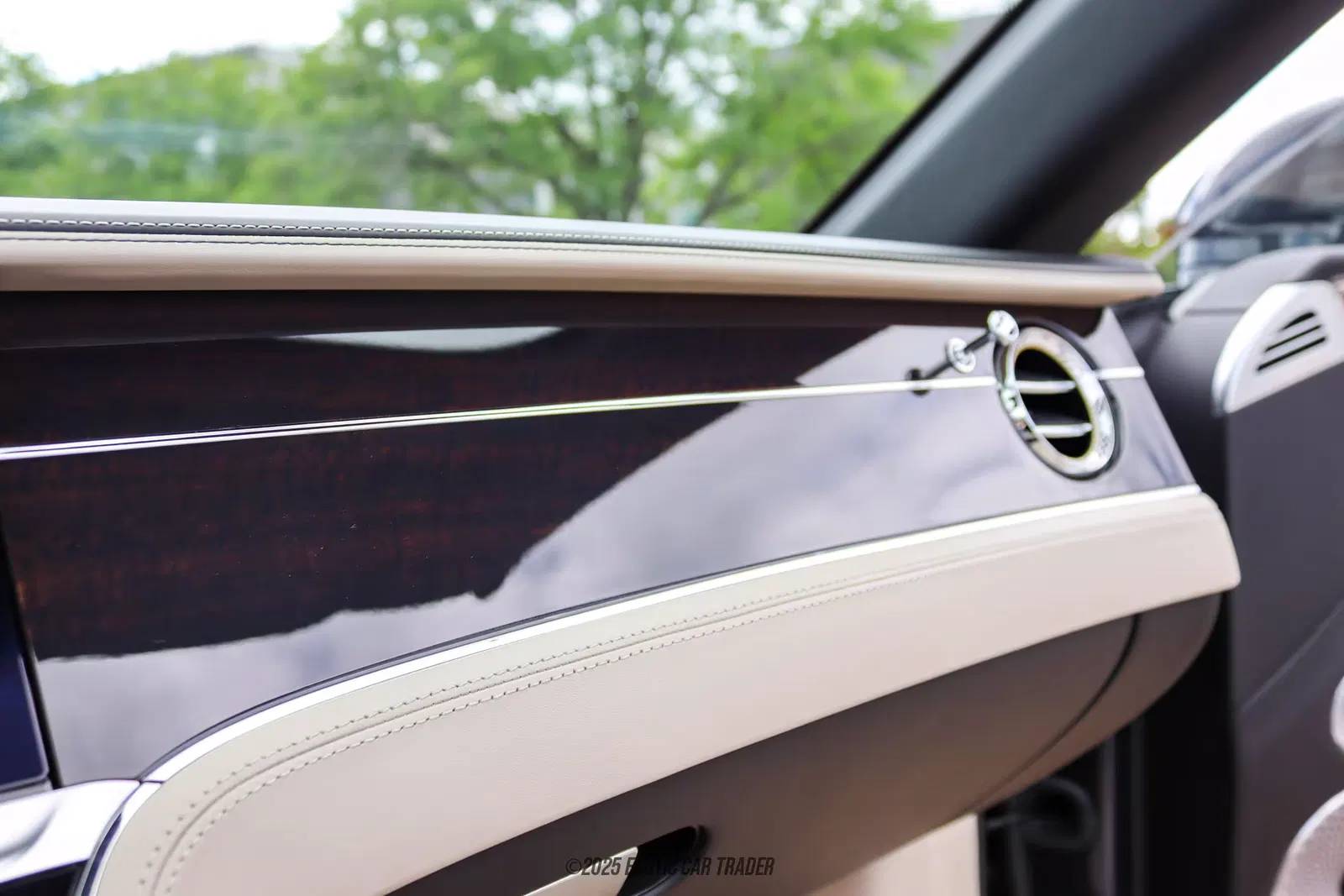 2021 Bentley Continental GTC V8