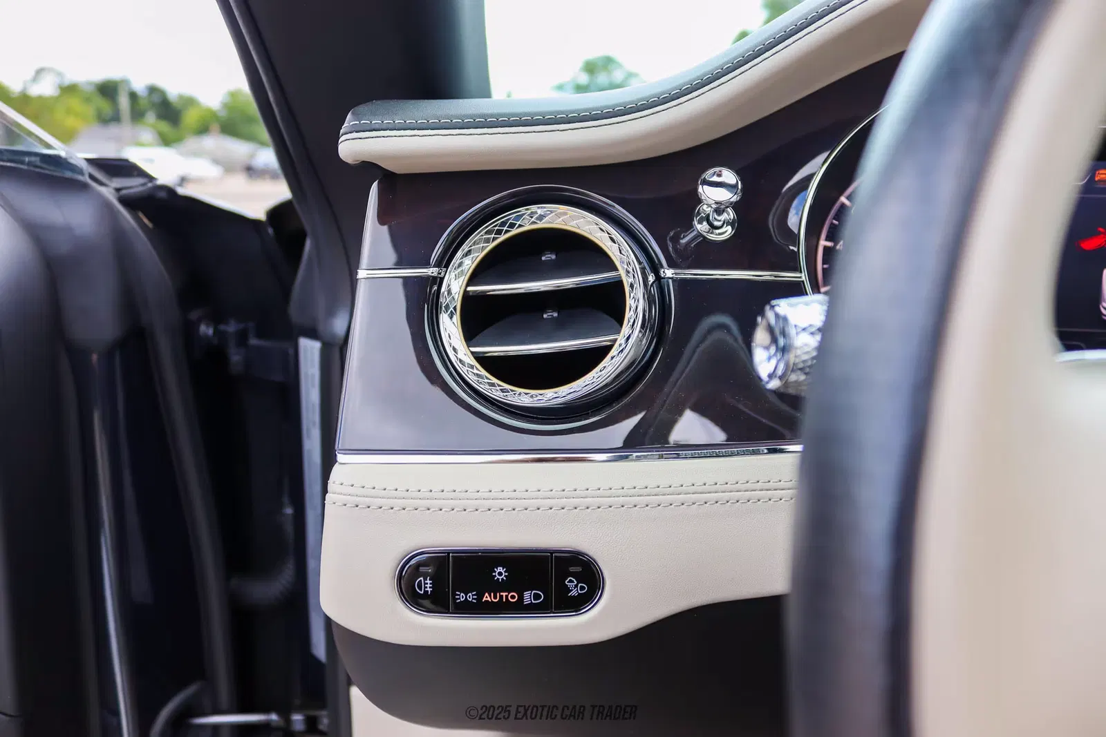 2021 Bentley Continental GTC V8
