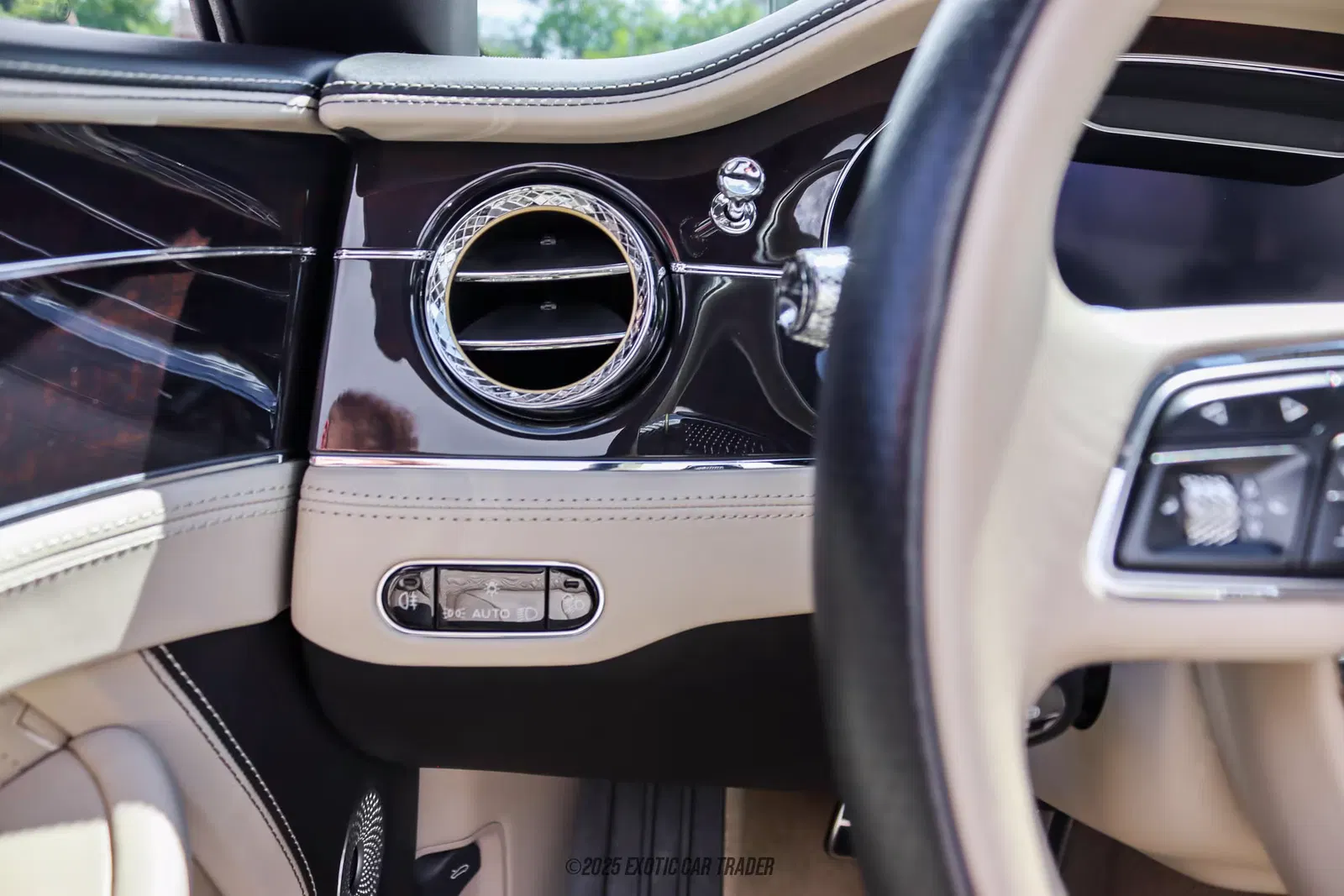 2021 Bentley Continental GTC V8