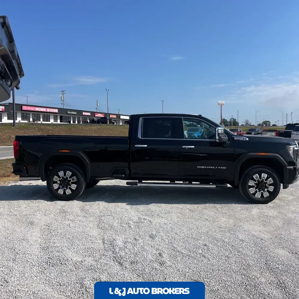 2024 GMC Sierra 3500HD Denali