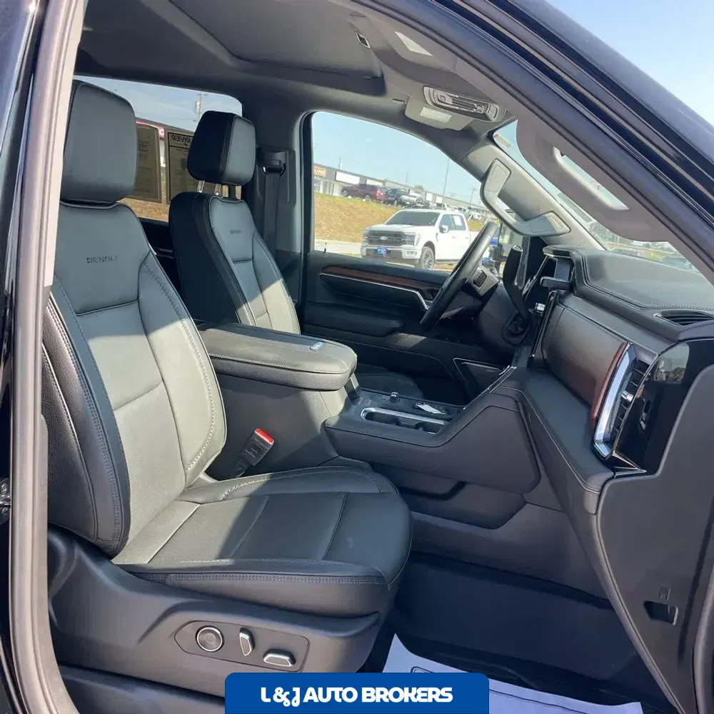 2024 GMC Sierra 3500HD Denali