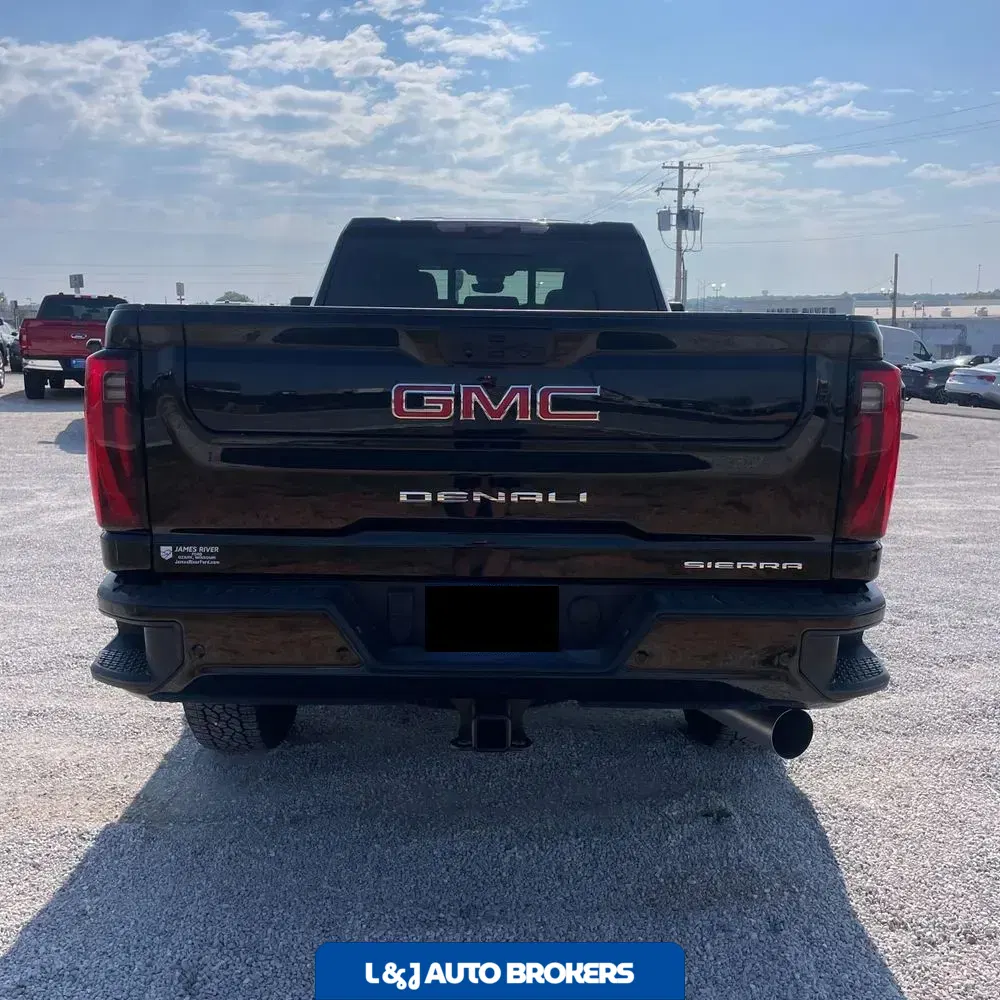 2024 GMC Sierra 3500HD Denali