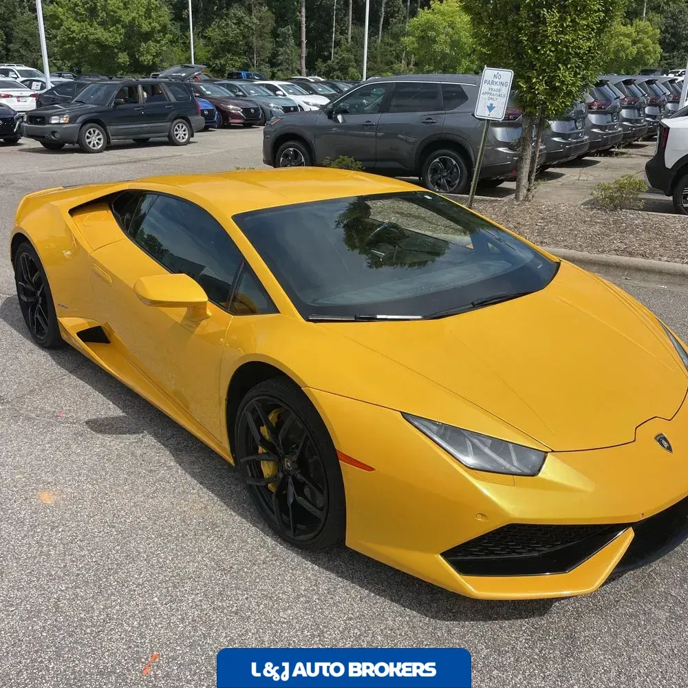 2016 Lamborghini Huracan Base