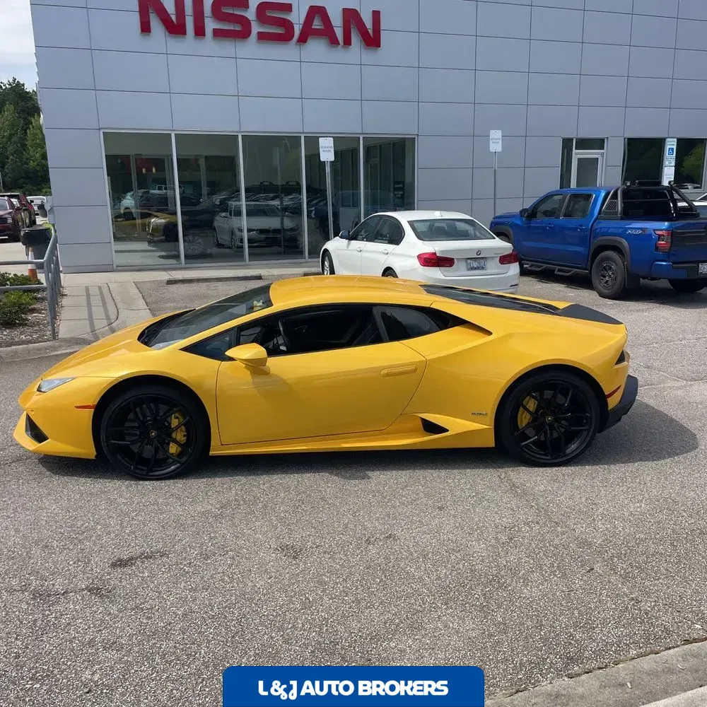 2016 Lamborghini Huracan Base