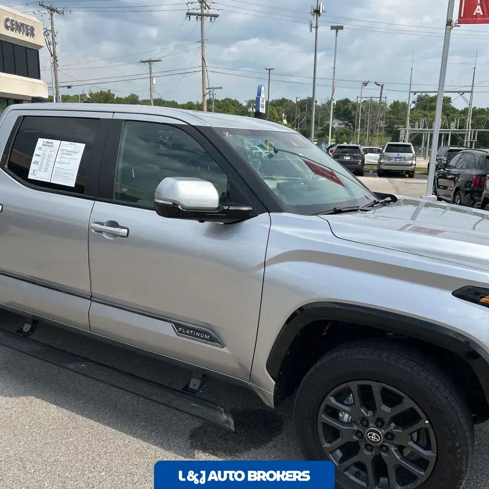 2025 Toyota Tundra Platinum