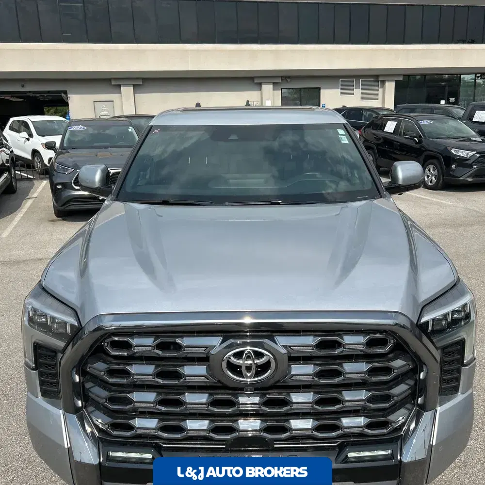2025 Toyota Tundra Platinum